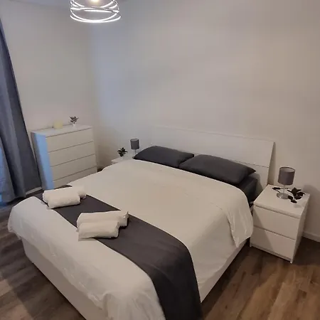 Centro Secret Garden Апартаменты