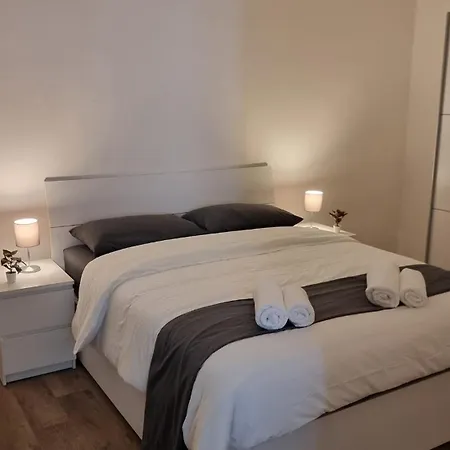 Centro Secret Garden Апартаменты