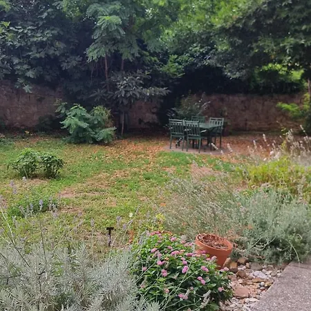 アパート Centro Secret Garden トリエステ